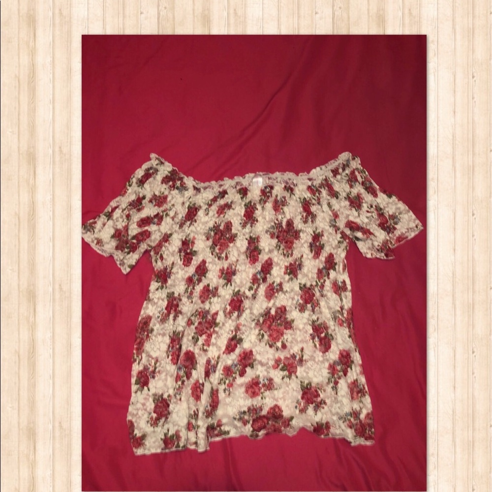 Floral top